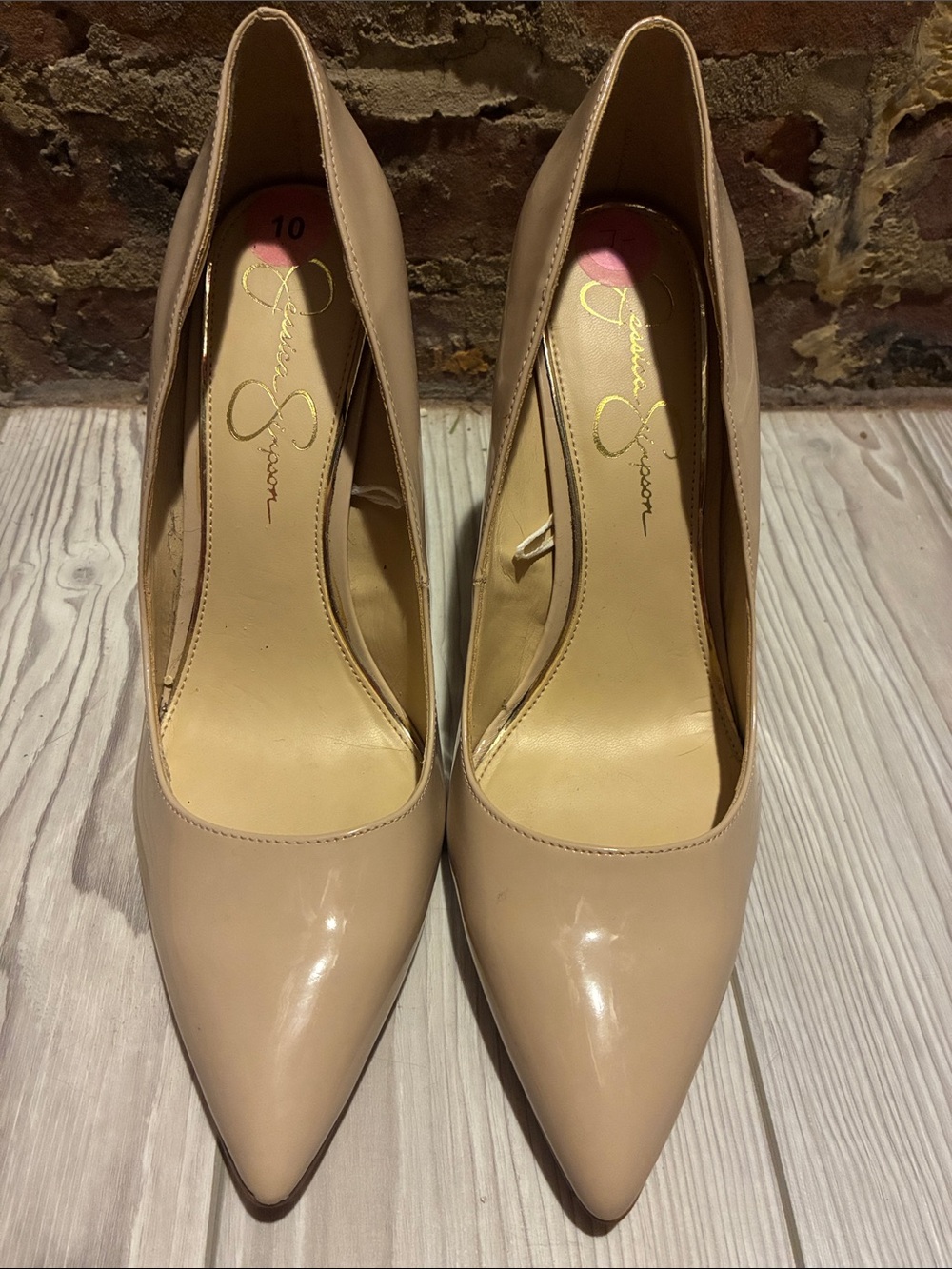 Jessica Simpson Nude Patent Pointed Toe Pumps - Picture 1 of 8